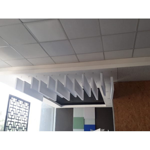 Baffle Biombo Lã de PET 300 x 1200 mm Cor Argento