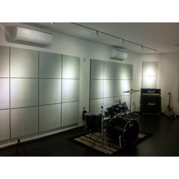 Espuma Acústica PU Lisa Para Estúdio 500 x 500 x 25mm Densidade 23 kg/m³ Cor Natural